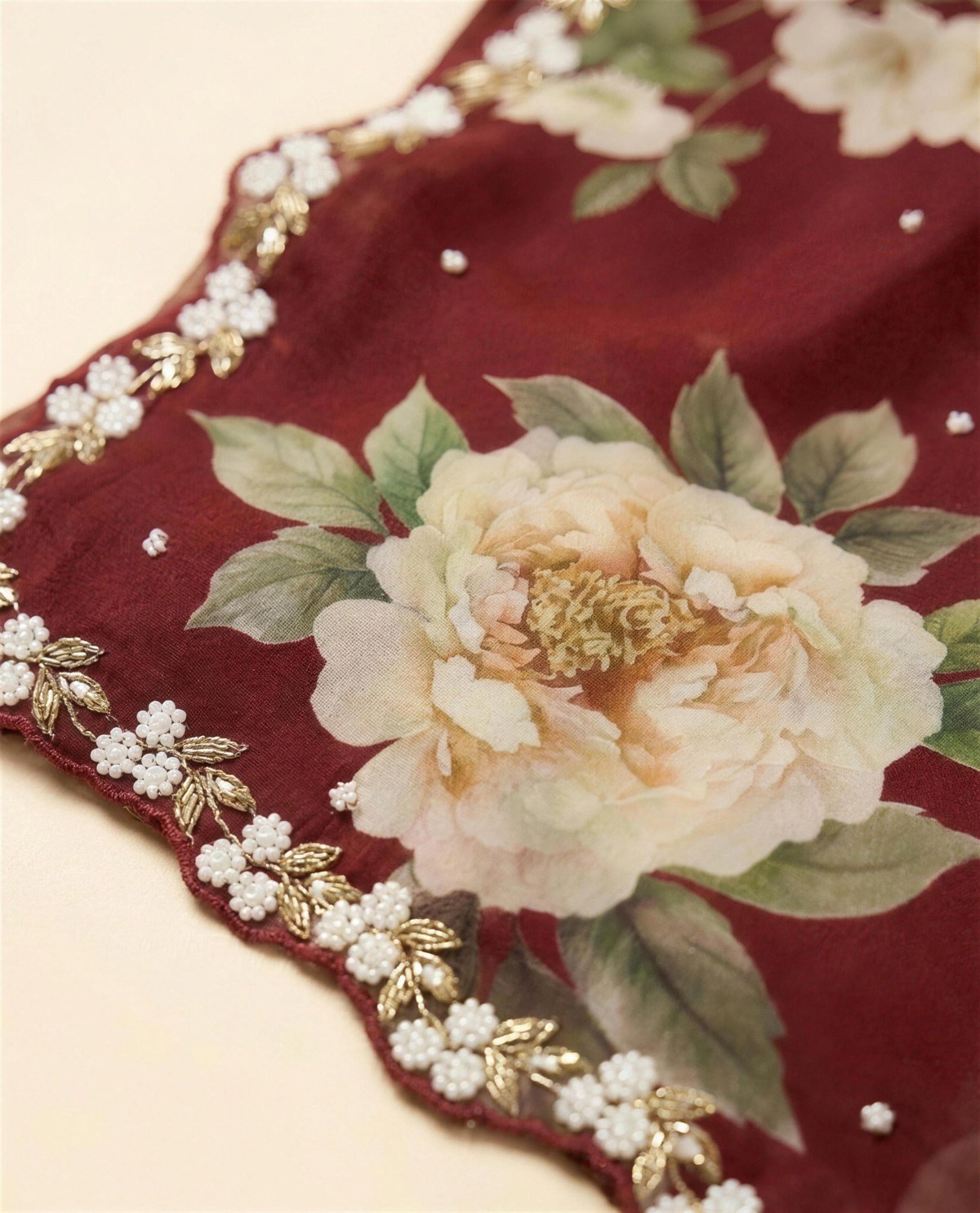 Maroon Floral Mirror Saree, Detail