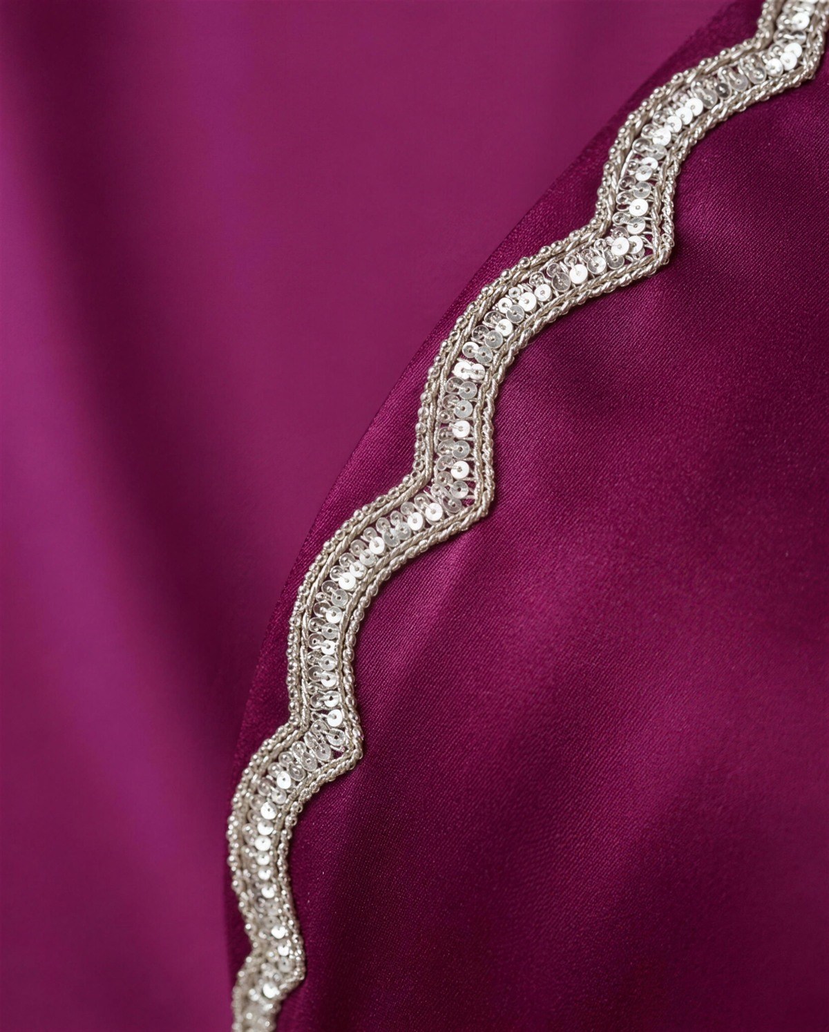 Wine Satin Pearl Motif Saree, Detail