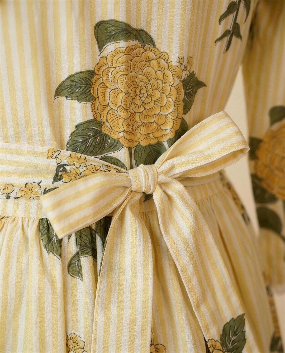 Yellow Striped Collar Dress, Detail